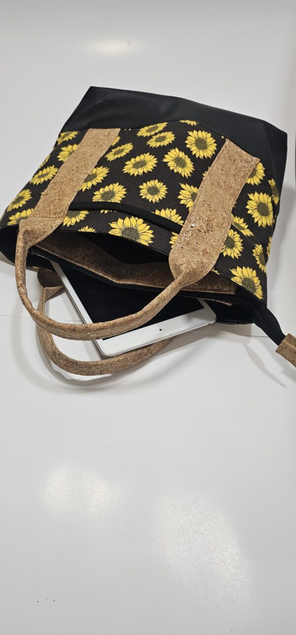 20251029_132358 Handmade Sunflower Cork Handbag